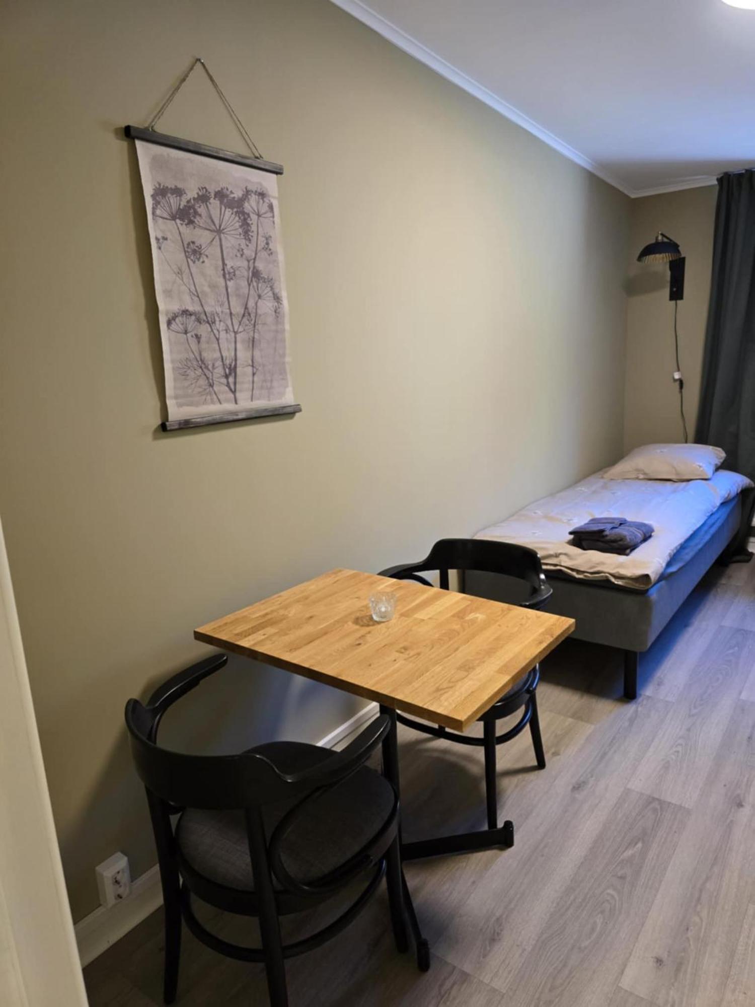 Stora Ekeberg Vandrarhem Axvall Экстерьер фото